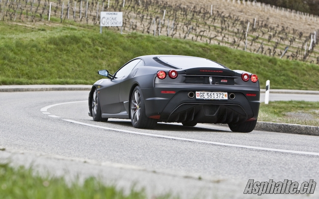 http://www.asphalte.ch/Auto/430S/3R6H5443.jpg