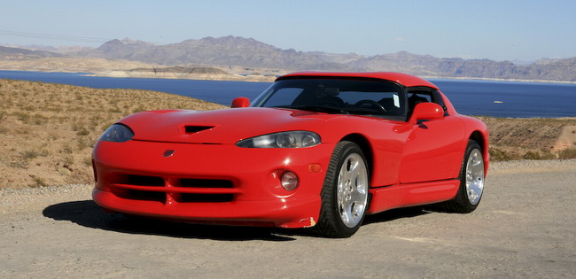 Essai Chrysler Viper RT 10 couleuvre Aux EtatsUnis l' vocation de la