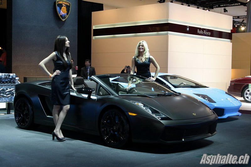 http://www.asphalte.ch/Events/NAIAS08/Lambo-61.jpg