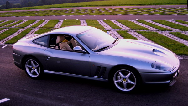 Essai Ferrari F550 Maranello suite La qu te du Graal Essai Ferrari F550 Maranello suite La qu te du Graal