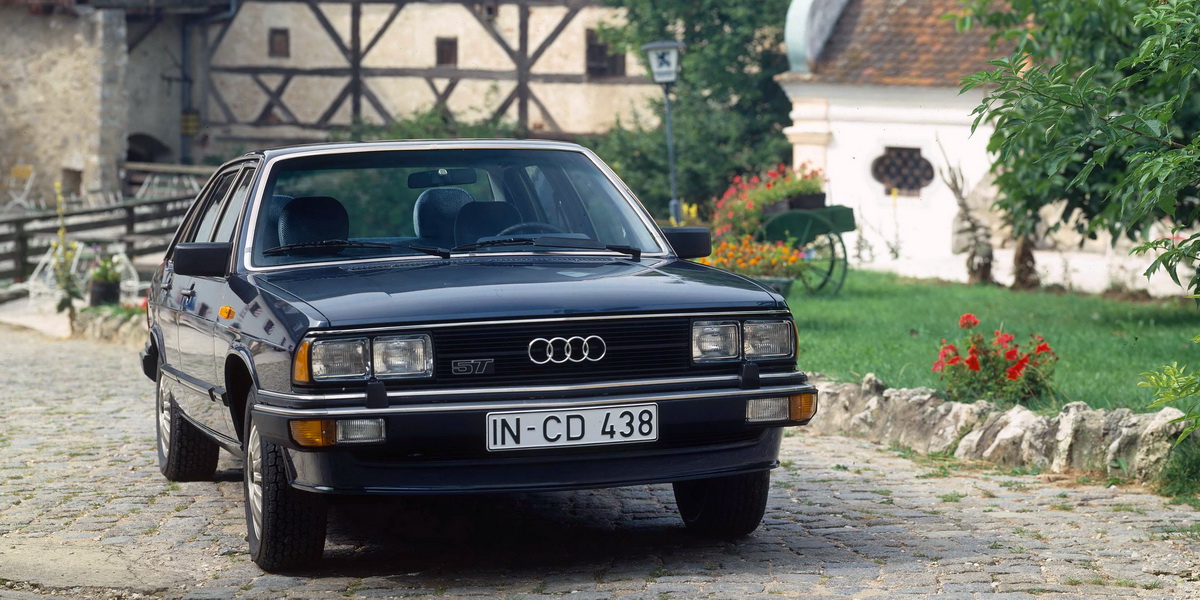 Les 40 ans du 5 en ligne Audi - Asphalte.ch