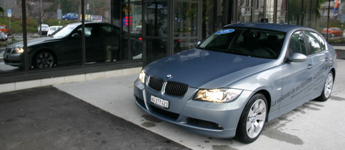 BMW 325i - la rescapée