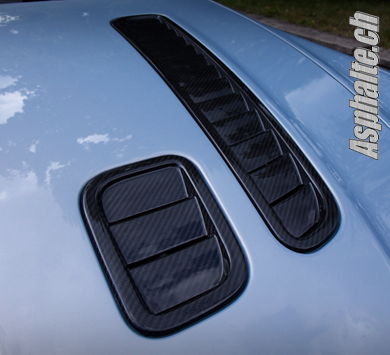Aston Martin V12 Vantage Capot Prises d'air
