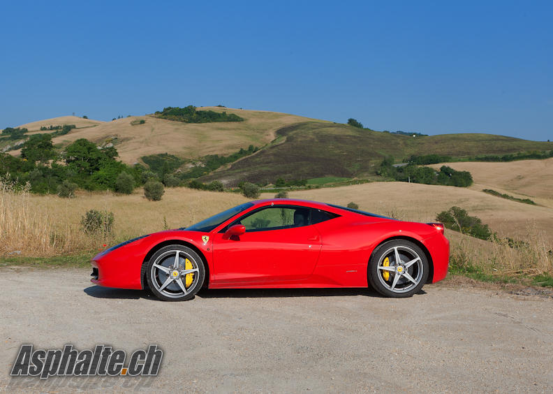 Ferrari 458 Italia Road Test Tuscany