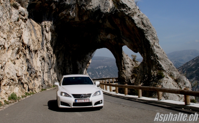 Essai Lexus IS F