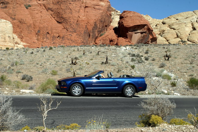 Essai Ford Mustang V6 Cabriolet