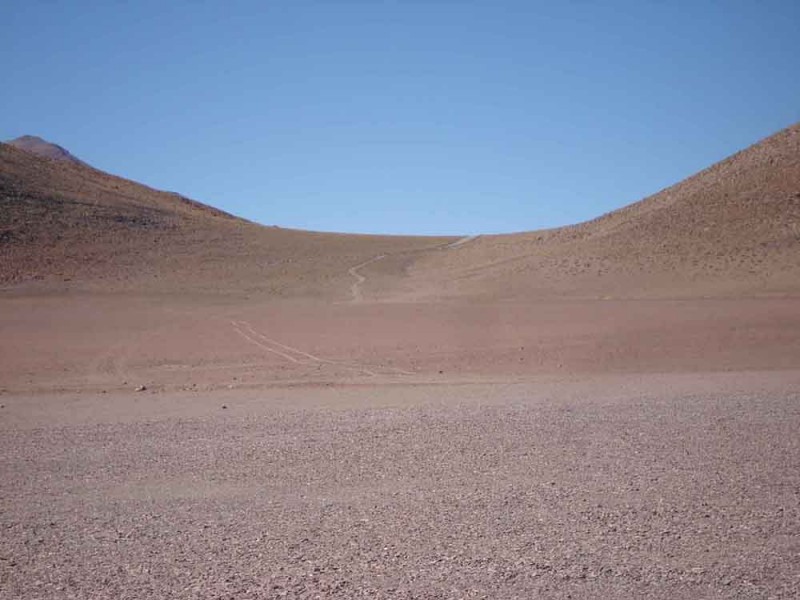 Cerro Pabellon 1 LRAsphalte.jpg
