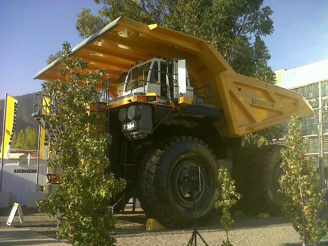 Liebherr T264.jpg