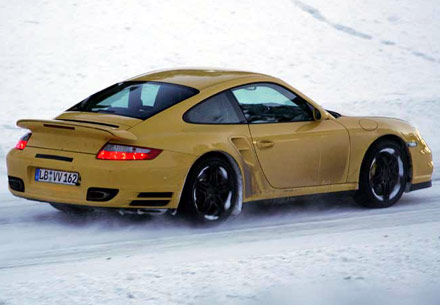 911-turbo-yellow-004.jpg