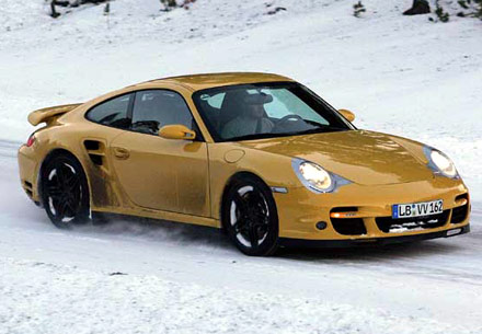 911-turbo-yellow-001.jpg