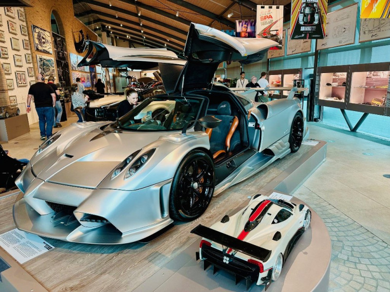 Pagani 3.jpg