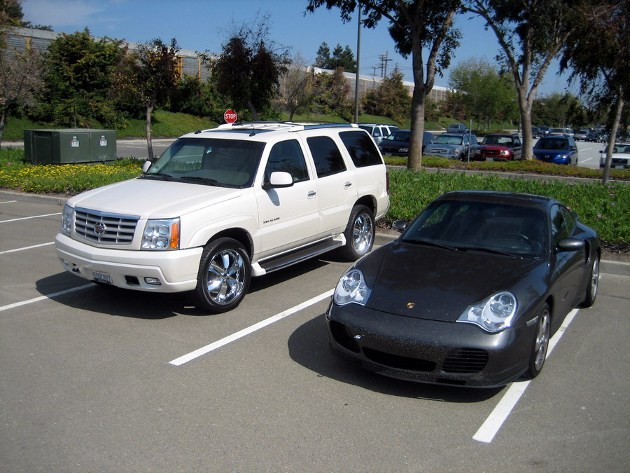 Escalade 1-900.jpg