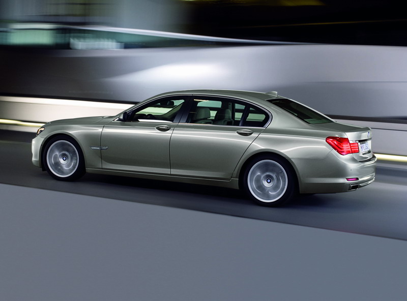 BMWS7-2.jpg