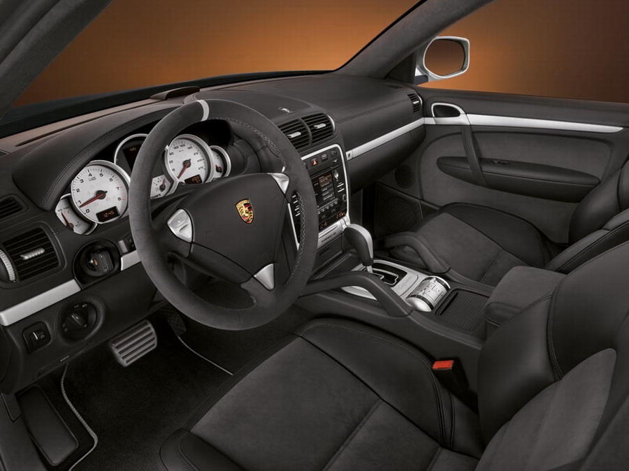 Cayenne trans2.jpg