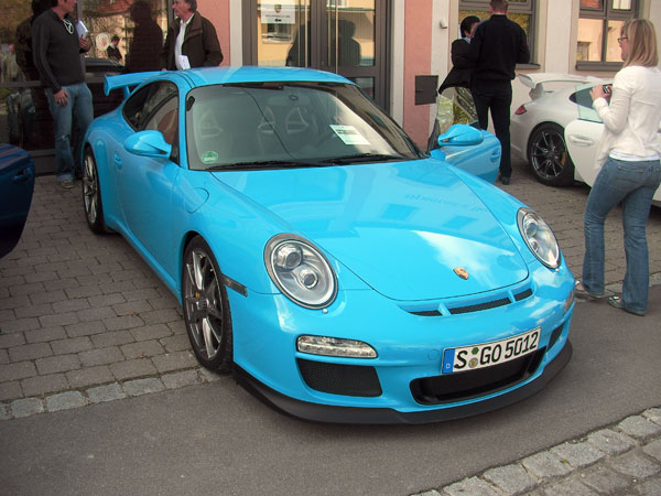 997GT3blue.jpg