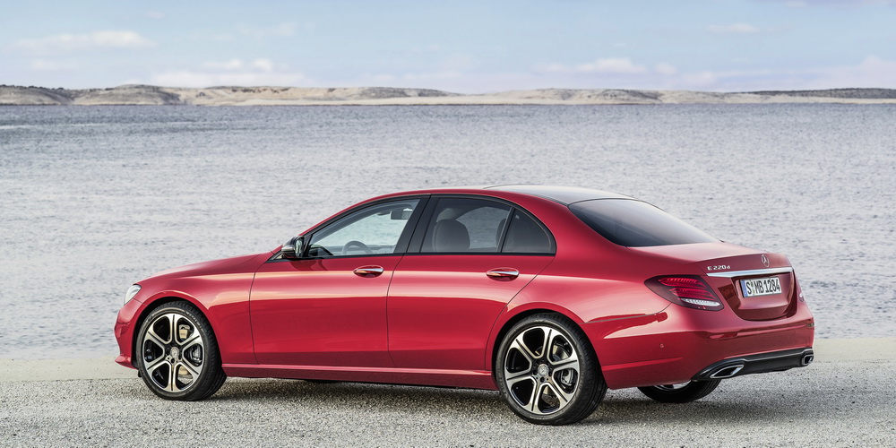 Mercedes Classe E W213: un air de famille –