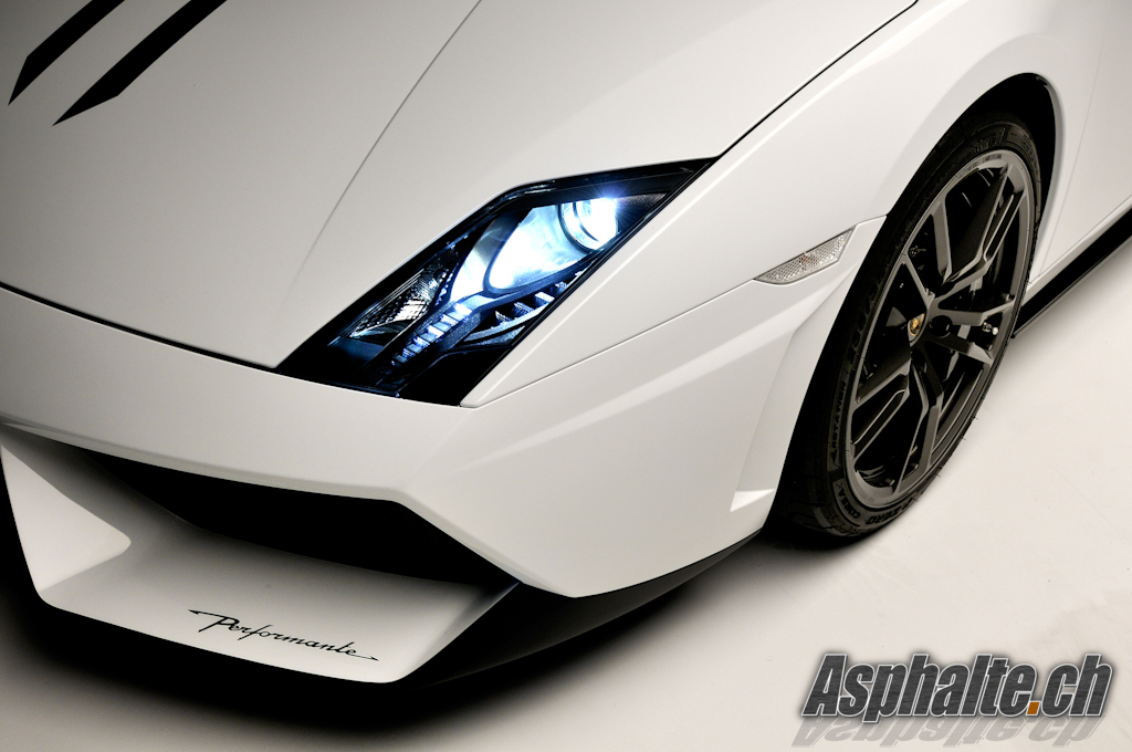 Lamborghini LP570-4 Spyder Performante