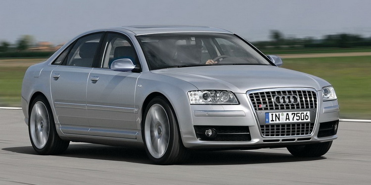 Audi S8