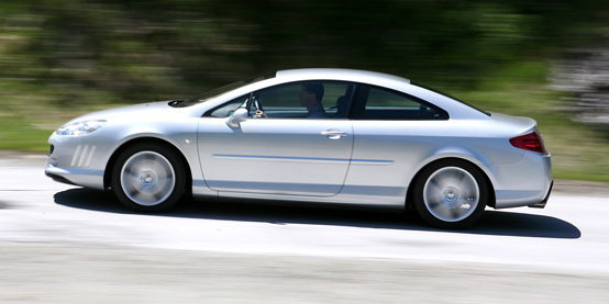 Essai Peugeot 407 Coupé V6