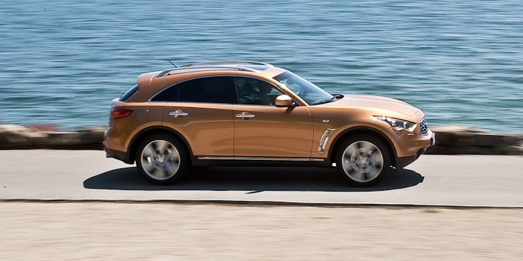 Essai Infiniti FX50S