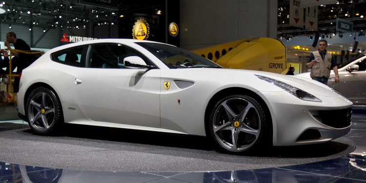 Genève 2011 Ferrari FF