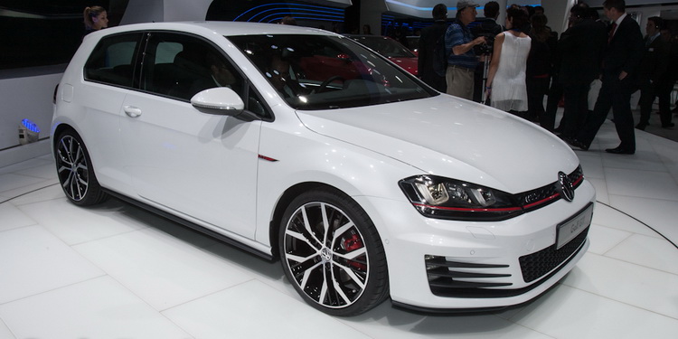 VW Golf GTI 7 Paris 2012