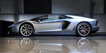 Lamborghini Aventador LP700-4 Roadster