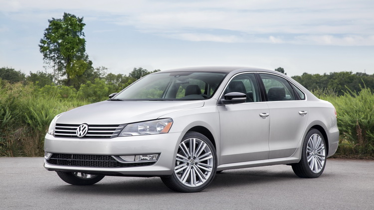 VW Passat Sport 2014