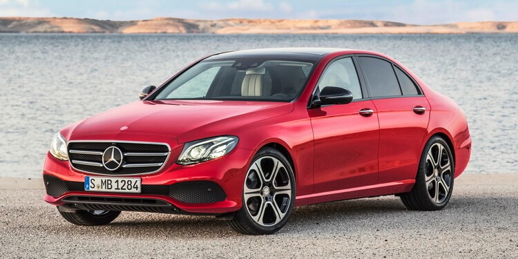 Mercedes Classe E W213: un air de famille –