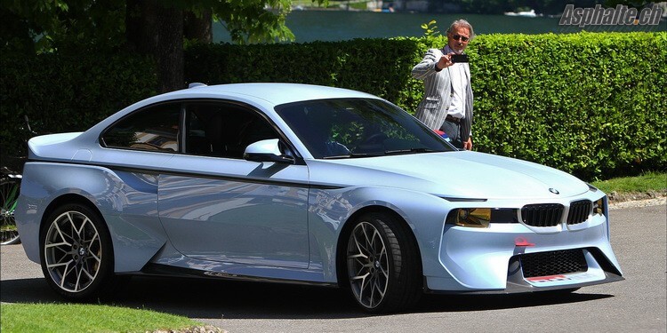 BMW 2002 Hommage