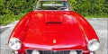 FERRARI 250 GT SWB, 1960 Carrosserie: berlinetta Scaglietti Considérée par beaucoup, à juste titre, comme une des plus belles Ferrari, la 250 GT chassis court représente l’archétype de la Ferrari du gentleman-driver des années 60, courant sur circuit le samedi et flânant sur la Croisette le dimanche. Cet exemplaire a participé en janvier au Cavallino Classic à Palm Beach. Participant: Peter Read (USA)