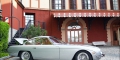 LAMBORGHINI 350 GT, 1964 Carrosserie: Coupé, Touring Première réalisation automobile de Ferruccio Lamborghini, la 350 GT équipée d’un V12 de 3.5 litres fut habillée par Touring. Elle fut produite à 120 exemplaires avant de céder la place à la 400 GT Participant: Paul Roesler (USA)