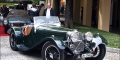 S.S. CARS LTD. S.S. 90 PROTOTYPE, 1935 Carrosserie: open 2-seater, S.S. Cars Ltd. La marquee SS Cars, dirigée par William Lyons, produisit cette première voiture de sport en 1935, SS90 signifiant 90 miles per hour. Après l’assemblage de 23 voitures, la désignation du modèle devint SS 100 en 1936, et pour des raisons d’Allemagne nazie, la marque prit le nom de Jaguar Participant: Christian Jenny (CH)