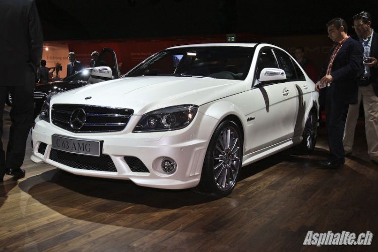 Mercedes C63 AMG