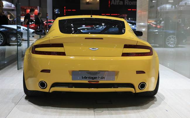 Aston Martin V8 Vantage N24