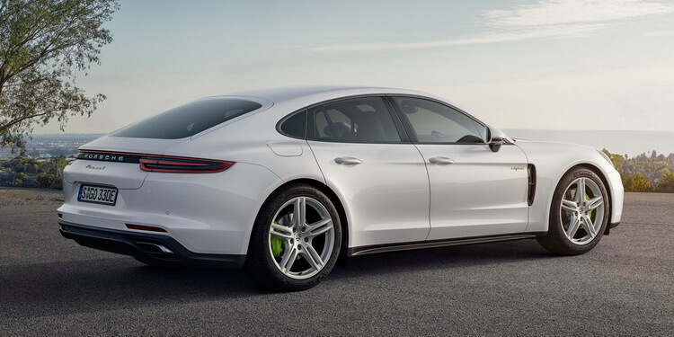 Porsche Panamera 4 e-hybrid