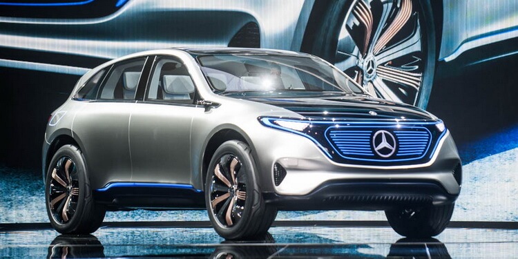 Paris 2016: Mercedes Generation EQ