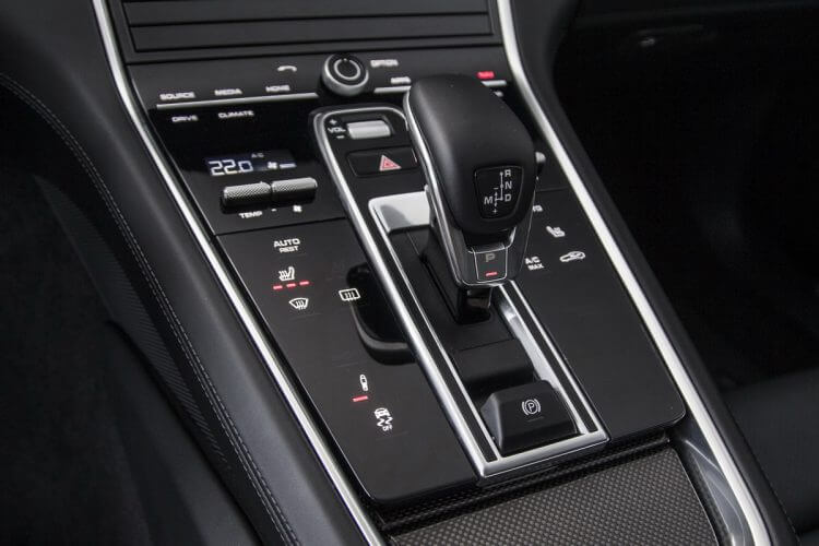Porsche Panamera Turbo 2016 Console Centrale