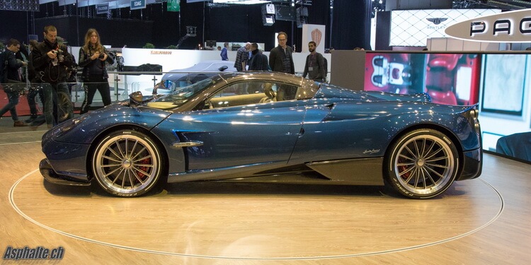 Genève 2017 Pagani Huayra-Roadster