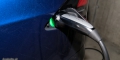 Tesla Model X Bleu Outremer prise de charge
