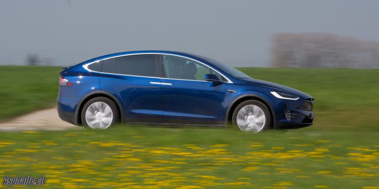Essai Tesla Model X 90D