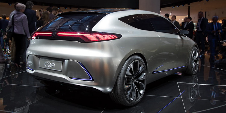Mercedes EQA