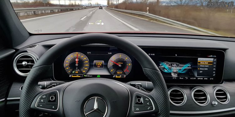 Essai Mercedes E 350d Widescreen Cockpit