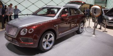 Genève 2018 Bentley Bentayga Plugin Hybrid