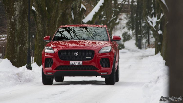 Essai Jaguar E-Pace AWD Rouge Firenze