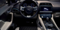 Jaguar F-Pace SVR intérieur tableau de bord