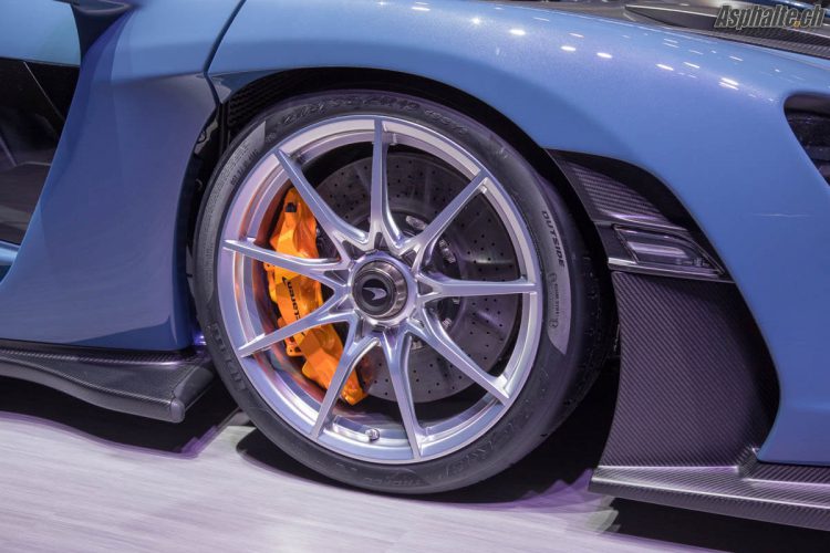 Genève 2018 McLaren Senna Victory Grey Jante Freins