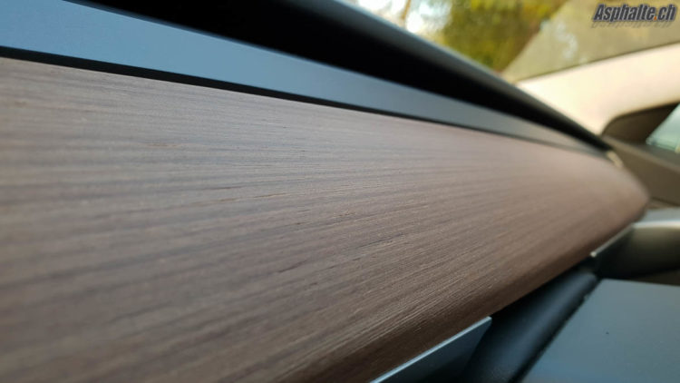 Road Tesla Model 3 open pore wood