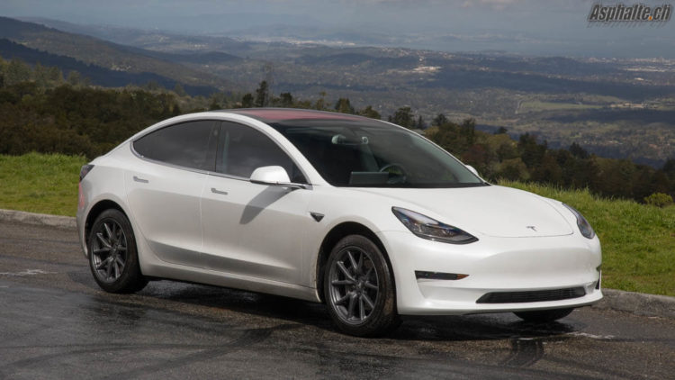 Test Tesla Model 3