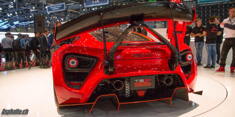 Genève 2018 Zenvo TSR-S centripetal wing